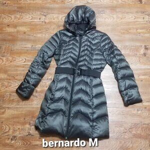 Bernardo Coat Puffer Jacket Medium Grey Modern Lightweight Belted